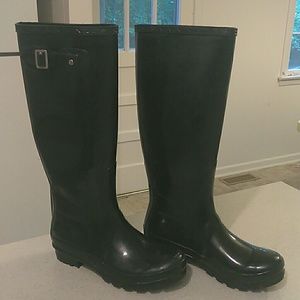 Tall black rain boots